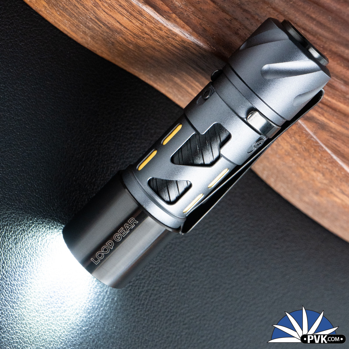 Loop Gear Sk03 Flashlight Aluminum Grey, 1000 Lumens, 360 LED - PVK