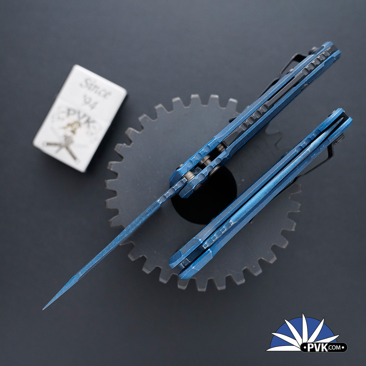 Microtech LUDT Gen 3 1136-1WBL Tanto Weathered Blue Blade