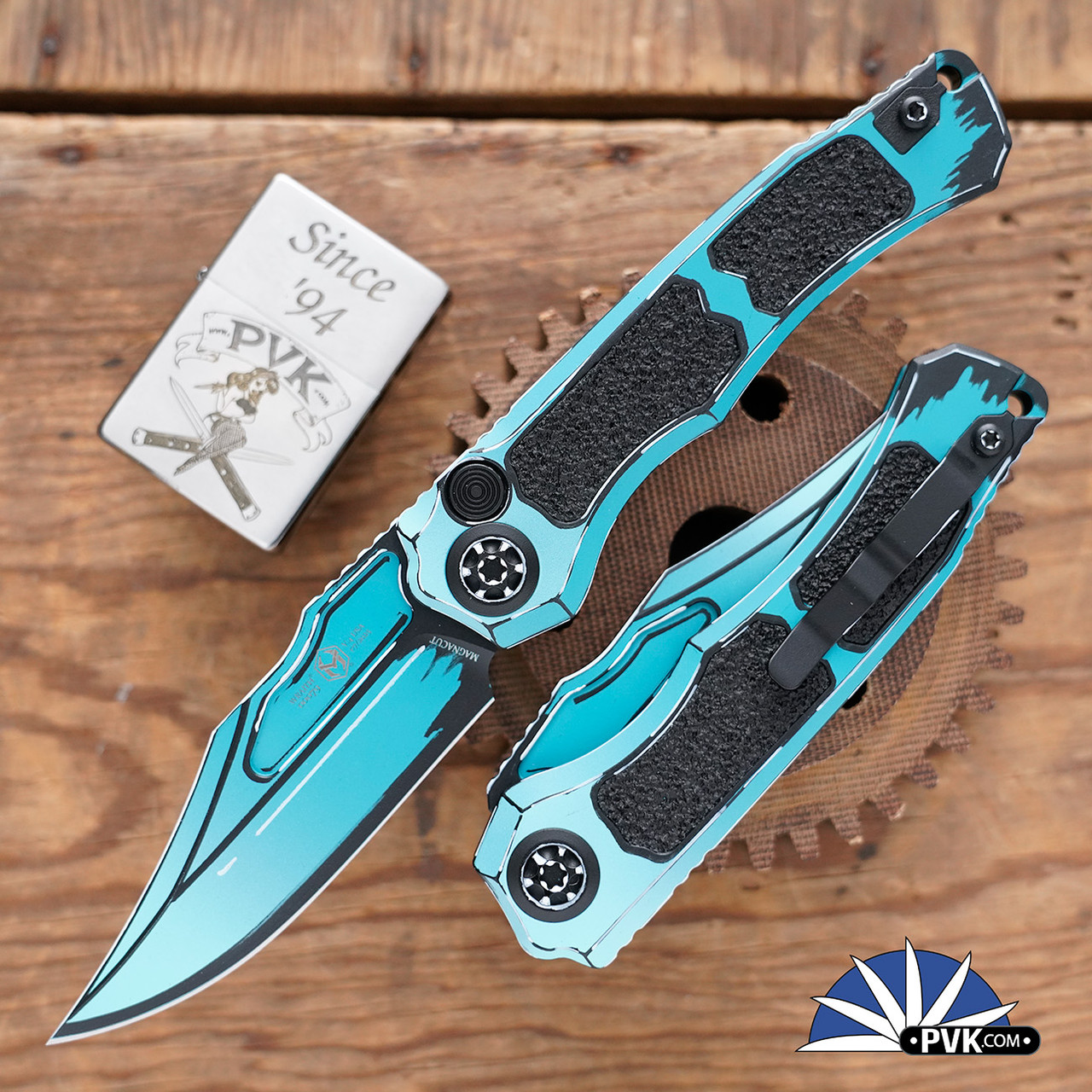Heretic Knives Wraith V4 Auto Bowie Blade, Cel Shade Turquoise - PVK