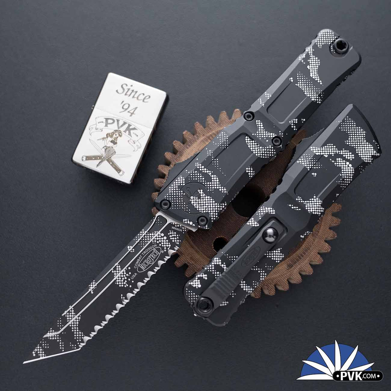 Microtech Combat Troodon Gen 3 1144-3PXC Black Tanto Full Serrated