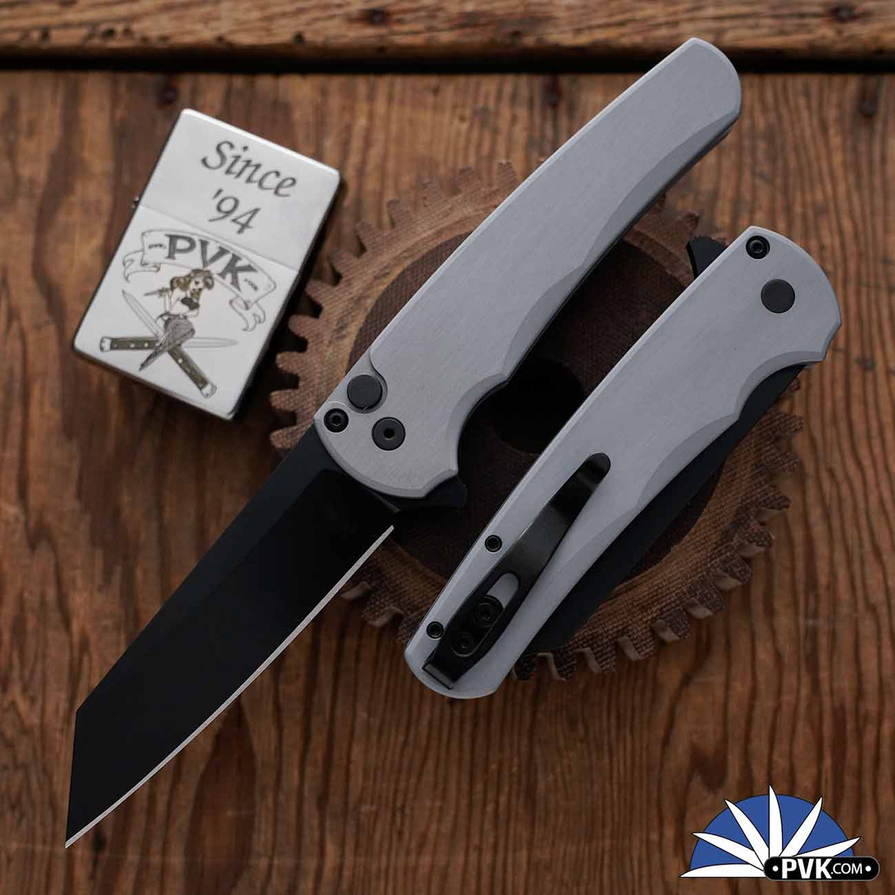 Protech Malibu 5403-GREY Reverse Tanto Flipper DLC Magnacut, Grey