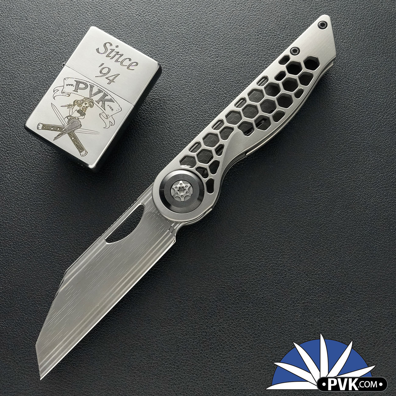 Hypercut Manufacturing Dharma, Darkwashed S35VN Blade, Titanium