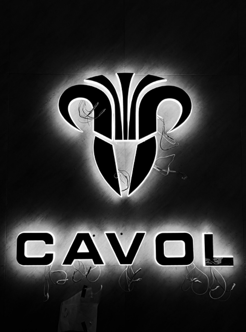 Cavol Knives