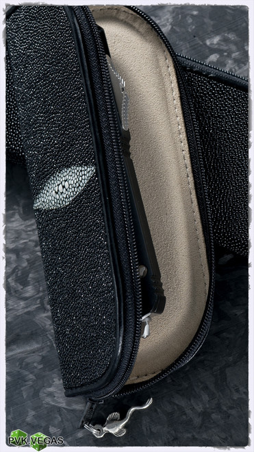 Stingray Custom Pouch 6" Black w/ Ray Bead