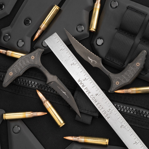 Microtech DUAL DLC BEE S/E Wharnecliffe Full Serrated Carbon Fiber Bronze Screws