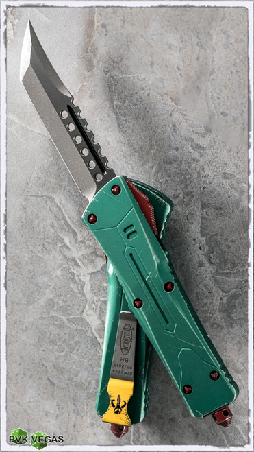 Microtech Combat Troodon Bounty Hunter 219-10BH