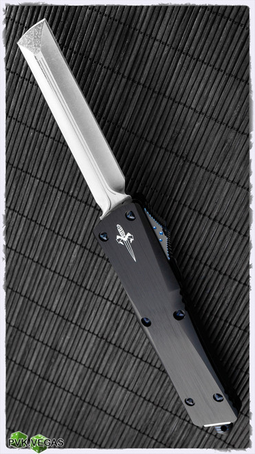 Marfione Custom Combat Troodon Hardedge Two-Tone Stonewash Blade w/Blue Ringed Hardware