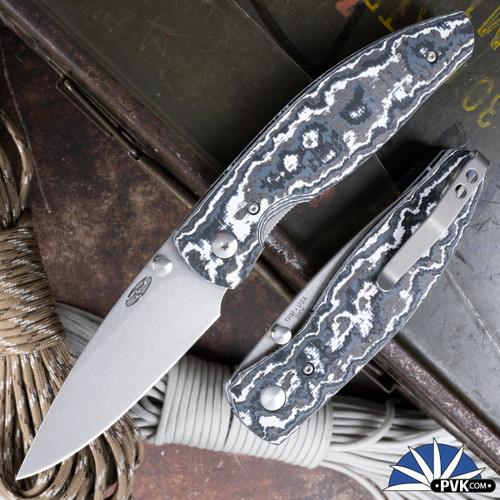 TRM Atom, Stonewash 20CV, White Storm Fat Carbon 3D Scales