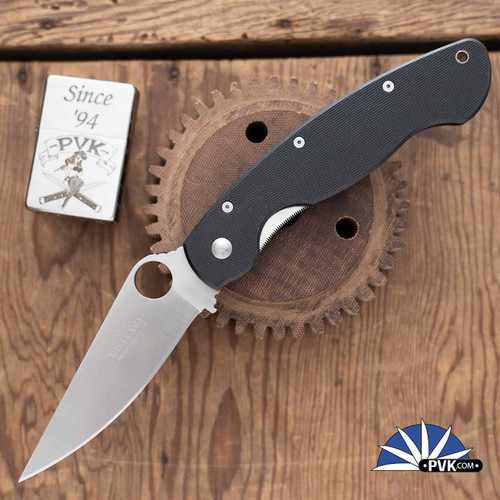 Spyderco Military, Plain Edge CPM-S30V Stainless Blade, Black G10 Handles, C36GP