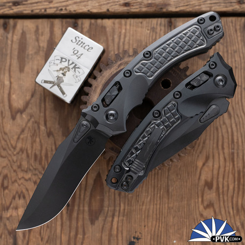 Microtech Amphibian 137RL-1DLCTFRMS2, DLC Stonewashed Blade, Ram-Lok DLC Stonewashed Frag Pattern Titanium