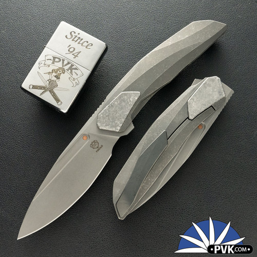 Poikilo Blade X Vulpex Collab, VK-Flow S2, Dark Stonewashed M398 Blade, Dark Stonewashed Titanium Handles, Silver Inlay