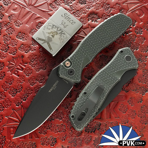 Protech/ Spartan Blades Collab Pallas CCKSF26.Pallas.1, DLC Black Magnacut Blade, Carbide Textured Battleworn Green Aluminum Handle W/ Mosaic Pin Button