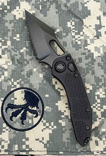 Microtech Auto Stitch 169-3DLCTSH S/E Shadow DLC Full Serrated W