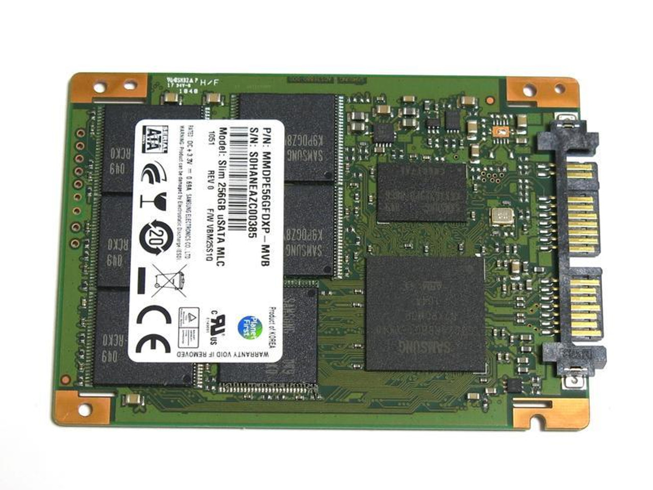 Ssd 8 sata. SATA SSD 1.8. Micro SATA SSD. Разъем SSD Micro SATA. SATA SSD 8 ГБ.