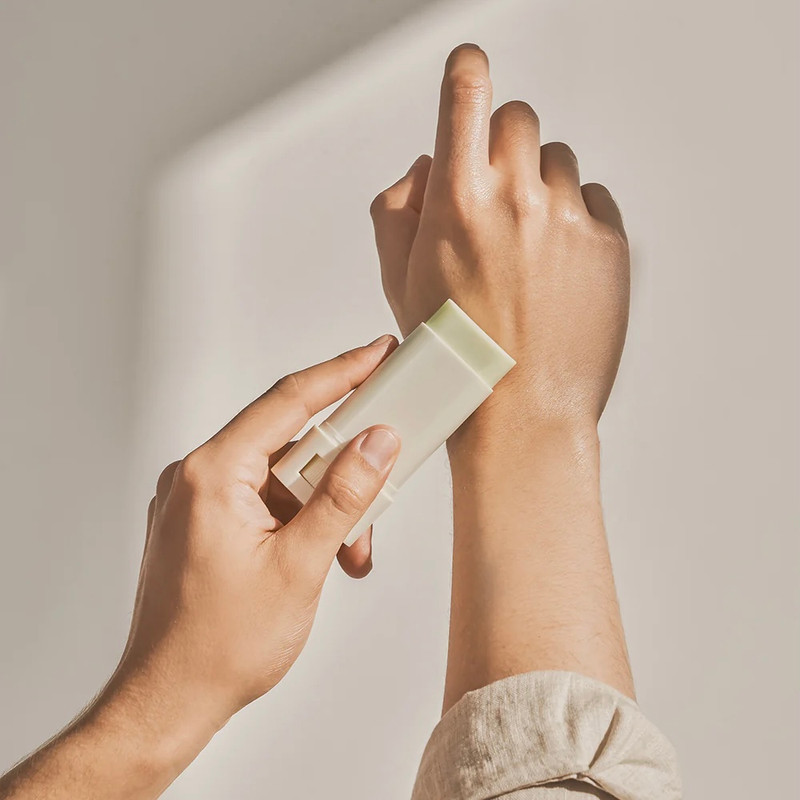 MATTE SUN STICK : MUGWORT + CAMELIA SPF50+ PA++++ - Dear72