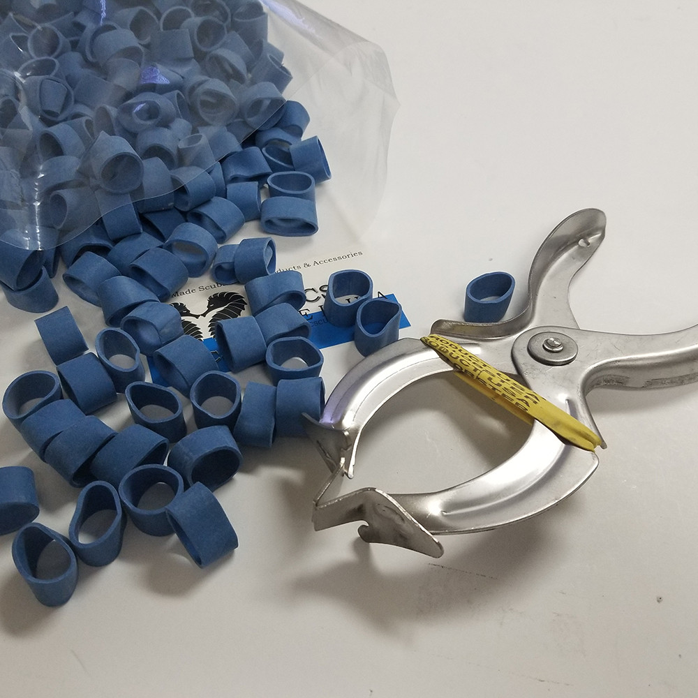 JCS Lobster Claw Bands and Claw Band Tool Kit. 1LB. Bag