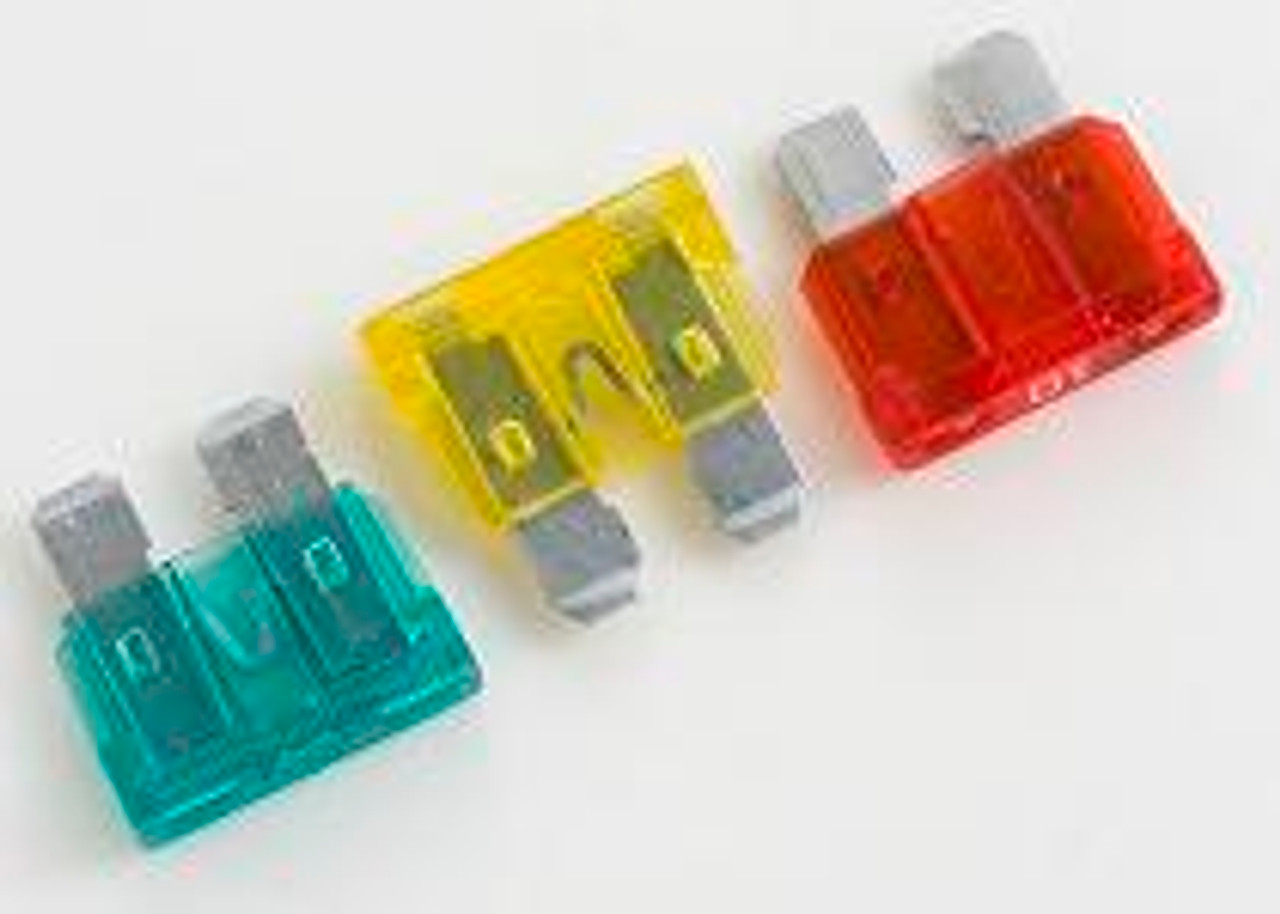 Fast Acting / Blade Mounting
Standard size automotive blade fuse
Electrical Specifications: 1 Amp through 40 Amps, 32 VDC