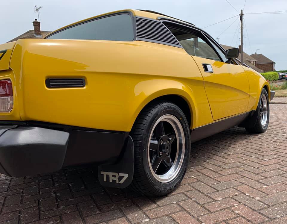 Triumph TR7 and TR8 Revolution 5 spoke style wheels!