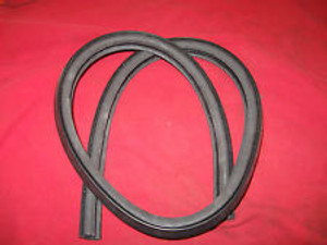 Convertible Top Seal Spit 71-80