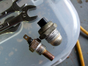 Temp Sender Jag 76-88,Spit,TR6,TR7 Temp Sender Jag 76-88,Spit,TR6,TR7