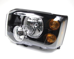 Genuine Headlight Or Headlamp Assembly XBC501470, Left Hand, For Land Rover Discovery Series II, 2003 - 2004 (XBC501470G) Genuine Headlight Or Headlamp Assembly XBC501470, Left Hand, For Land Rover Discovery Series II, 2003 - 2004 (XBC501470G)