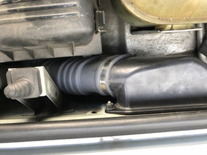 Premium Intake Hose, Air Filter Box To Inner Fender, High Temperature Silicone, For Land Rover Discovery 2 (D2002)