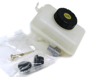 Genuine Brake Master Cylinder Reservoir SJY000020 For Land Rover Freelander, 2002 - 2005
