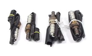 Oxygen Sensor Kit, Front And Rear Set Of 4, Plug And Play By Walker, 2 Front MHK000210 And 2 Rear MHK000220, For Range Rover Full Size L322, 2003 - 2005