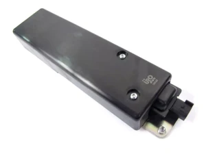 Upper Tailgate Actuator FUG500010 By URO For Land Rover LR3 And LR4