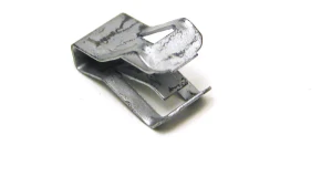 Genuine Lower Dash Retainer FYC500040 For Land Rover LR3 (See Fitment Years)