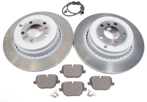 Rear Brake Rebuild Kit: Genuine Pads, Standard Rotors And Wear Sensor For Range Rover Full Size Supercharged 2010 - 2012