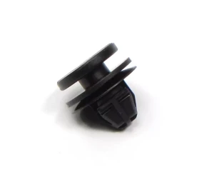 Genuine Wheel Arch And Door Molding Clip LR106832 For Land Rover LR3 V6, LR4, And Range Rover Sport (See Fitment Years)