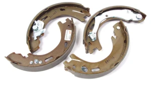 Parking Brake Shoe Kit LR031947 For Land Rover LR3, LR4 And Range Rover Sport (See Fitment Years)
