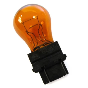 Bulb XZQ500030 For Front Turn Signal Lamp Directional By Sylvannia On Range Rover Sport And Range Rover Full Size L322, 2003 - 2009