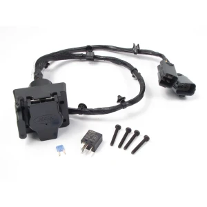 Land Rover Genuine Trailer Wiring Kit VPLVT0247 For Range Rover Evoque, 2012 - 2017, Includes Flat-4 And 7-Way Connectors