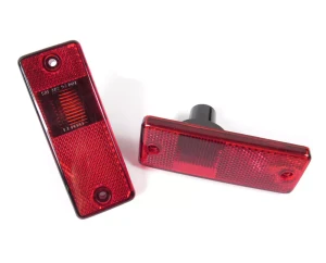 Genuine Lamp Side Marker Directional LR081954, Pair, Rear End Cap, For Land Rover Discovery I And Defender 90 (See Fitment Years)