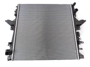 Radiator LR015560 By Nissens, For Land Rover LR4 And Range Rover Sport, 5.0L And 3.0L Supercharged Engines (See Fitment Years)