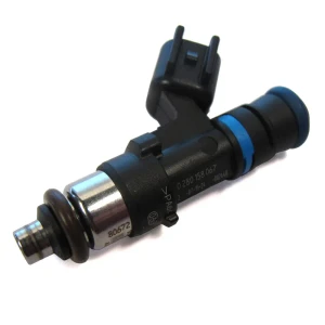 Fuel Injector LR004860, Original Equipment By BOSCH, For Land Rover LR3 V6, 2005 -2007