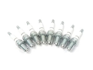 Spark Plug Maintenance Service Kit, 8 Spark Plugs LR005253 By Champion, For Land Rover LR3, Range Rover Sport And Range Rover Full Size (See Fitment Years)
