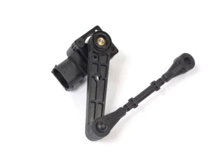 EAS Air Suspension Height Sensor LR020161, Right Rear, Original Equipment, For Land Rover LR3 And Range Rover Sport, 2005 - 2009