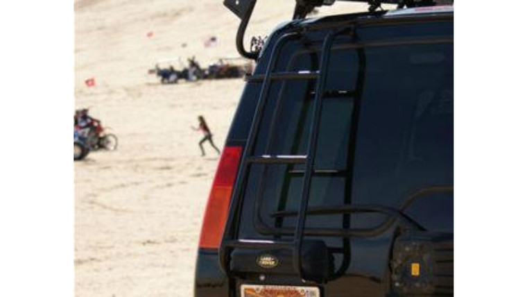 Roof Rack Half Ladder By Voyager Offroad For Land Rover Discovery Series II (VRRD2LADDER)