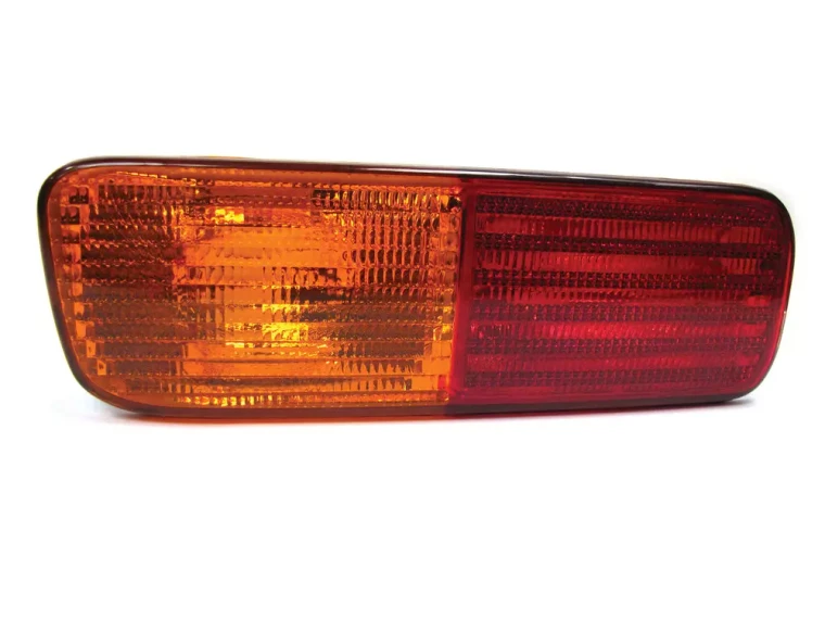 Tail Light Turn Signal Assembly And Fog Lamp XFB101490, Left Hand Driver's Side On Bumper, For Land Rover Discovery Series II, 1999 - 2002