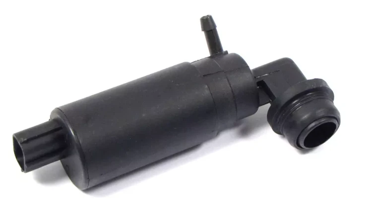 Rear Washer Pump DMC100540, For Land Rover Discovery Series II And Freelander