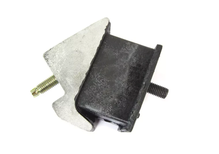 Engine Motor Mount KKB102450 For Land Rover Discovery Series II