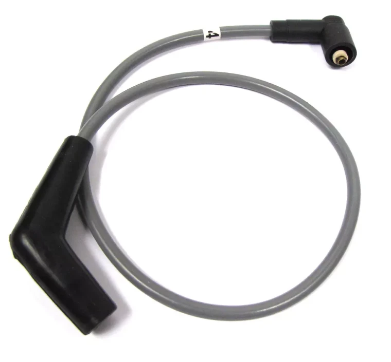 Original Equipment Ignition Lead #4 BOSCH, NGC103770, For Land Rover Discovery Series II, And Range Rover P38