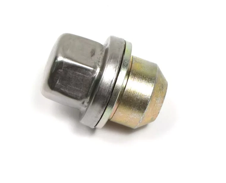 Lug Nut For Alloy Wheels ANR3679, Original Equipment, For Land Rover Discovery Series II And Range Rover P38 (See Fitment Years)