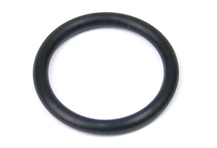 Bottom O-Ring Transmission Seal RTC5818 For Land Rover Discovery I, Discovery Series II, Defender 90 And 110, Range Rover P38, And Range Rover Classic (See Fitment Years)