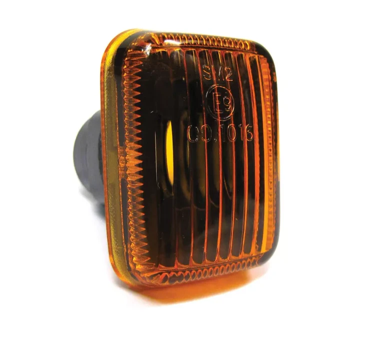 Turn Signal Side Lamp Repeater On Wing For Land Rover Discovery I And Range Rover P38
