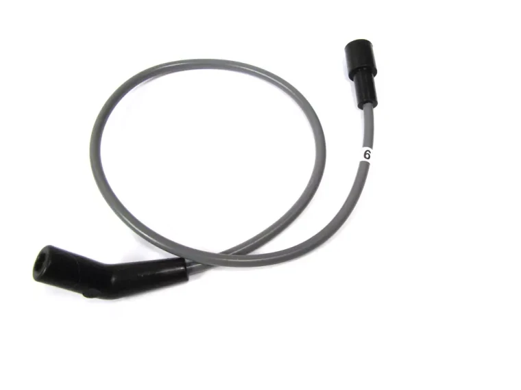 Original Equipment Ignition Lead #6 BOSCH NGC500290, For Land Rover Discovery Series II, Range Rover P38, And Defender 90