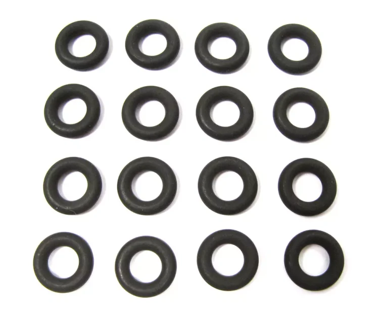 Fuel Injector O-Ring Seal Kit, Set Of 16, For Land Rover Discovery I, Defender 90 And 110, Range Rover P38 And Range Rover Classic